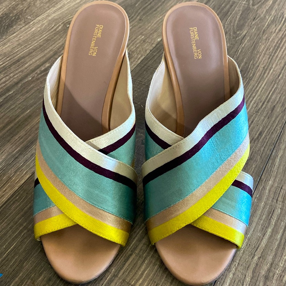 Diane Von Furstenberg Crisscross Ribbon Mules - Size 38.5.